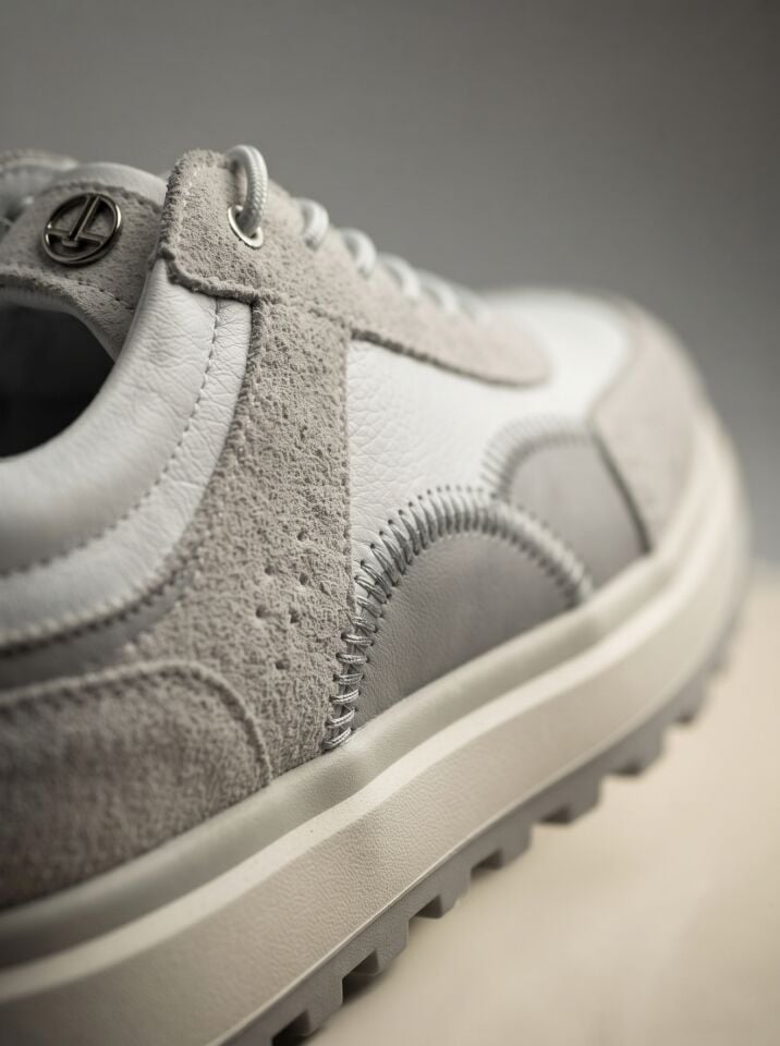 Beyaz Dana Derisi Runner Sneaker – 2502 Model