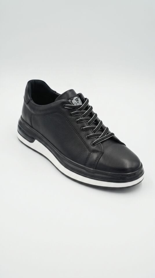 Siyah Dana Derisi Sneaker – 2001 Model