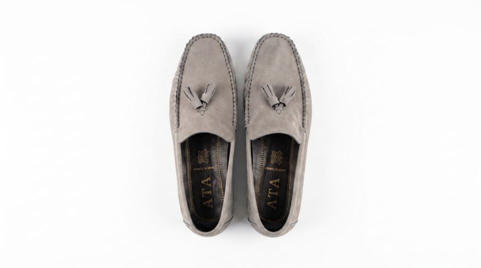 Gri Nubuk Deri Püsküllü Loafer – Rok Model